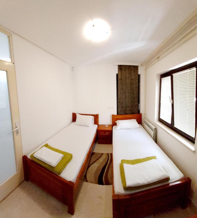 Bravo Apartmani บุดวา ภายนอก รูปภาพ