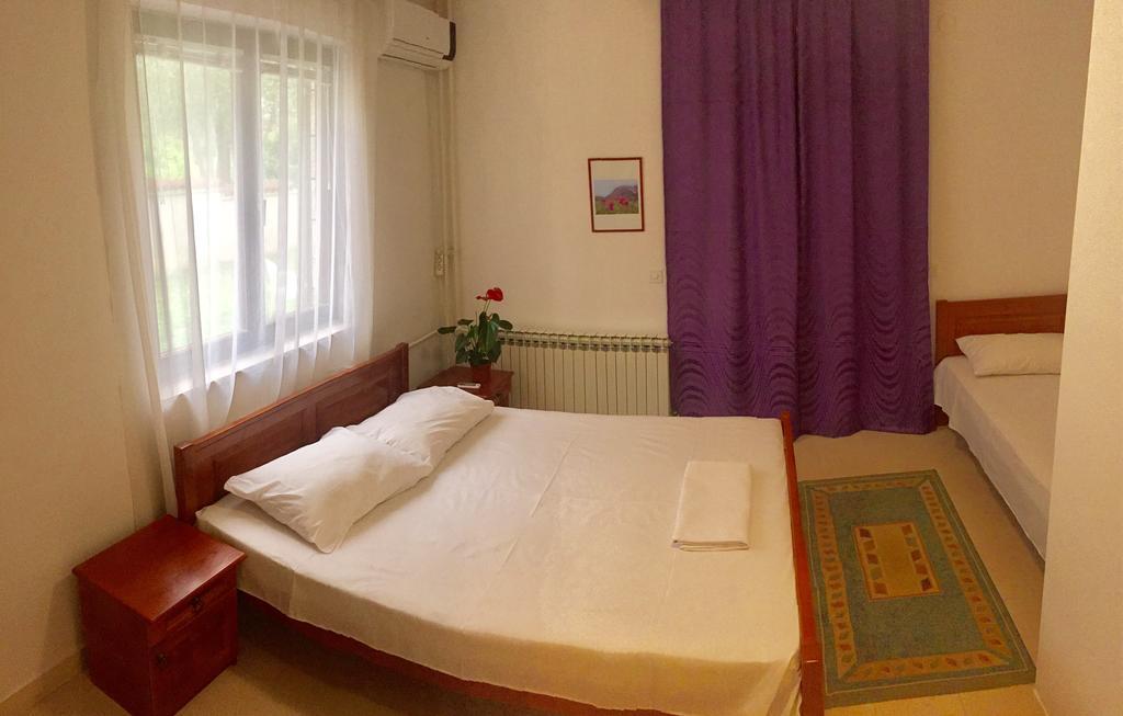 Bravo Apartmani บุดวา ภายนอก รูปภาพ